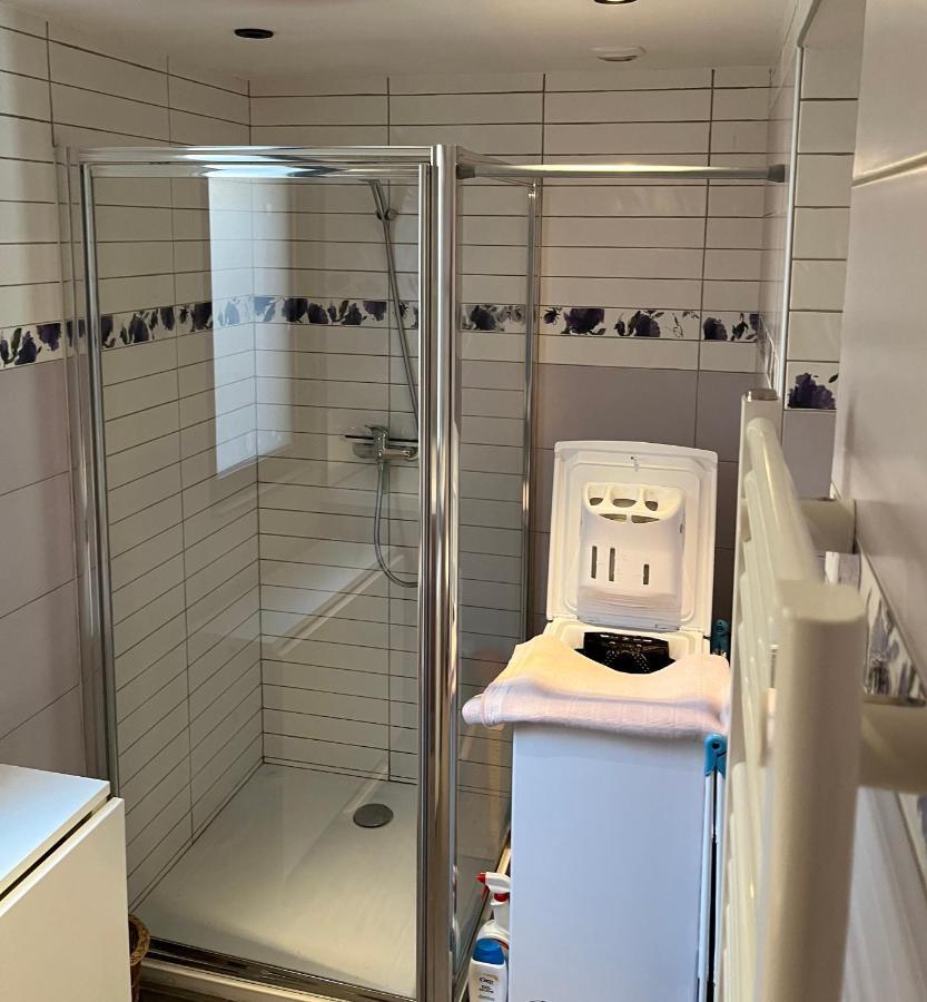 Appartement Centre Du Village Brides Les Bains Extérieur photo
