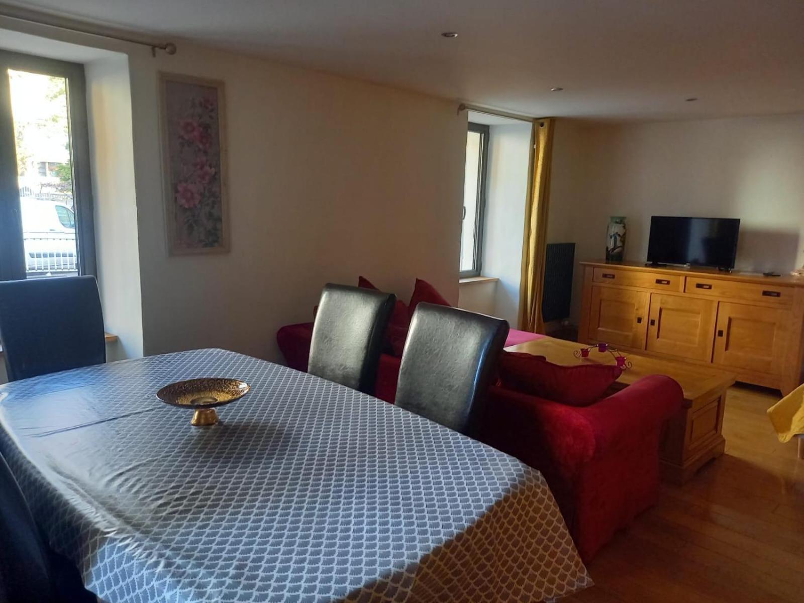 Appartement Centre Du Village Brides Les Bains Extérieur photo